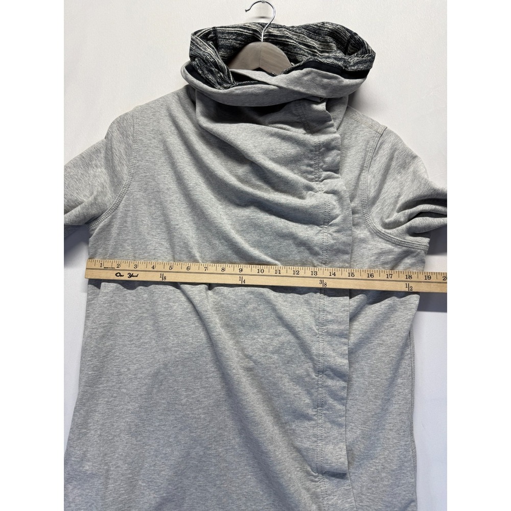 Lululemon Savasana Wrap‎ Jacket Womens 8 Heather Gray Lined Funnel Neck Athletic - Picture 7 of 13